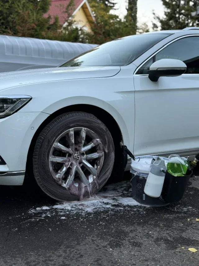VW Passat – vaahto ja käsityö